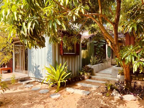 Hostels in Sri Lanka 4 348591808