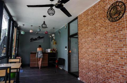 Hostels in Thailand 16 08fd1fe139f4407bb36adf3562fa9029
