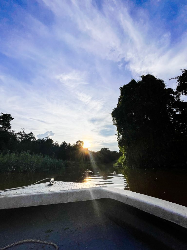 Kinabatangan Rivier: must do! 6 Sunrise Kinabatangan river