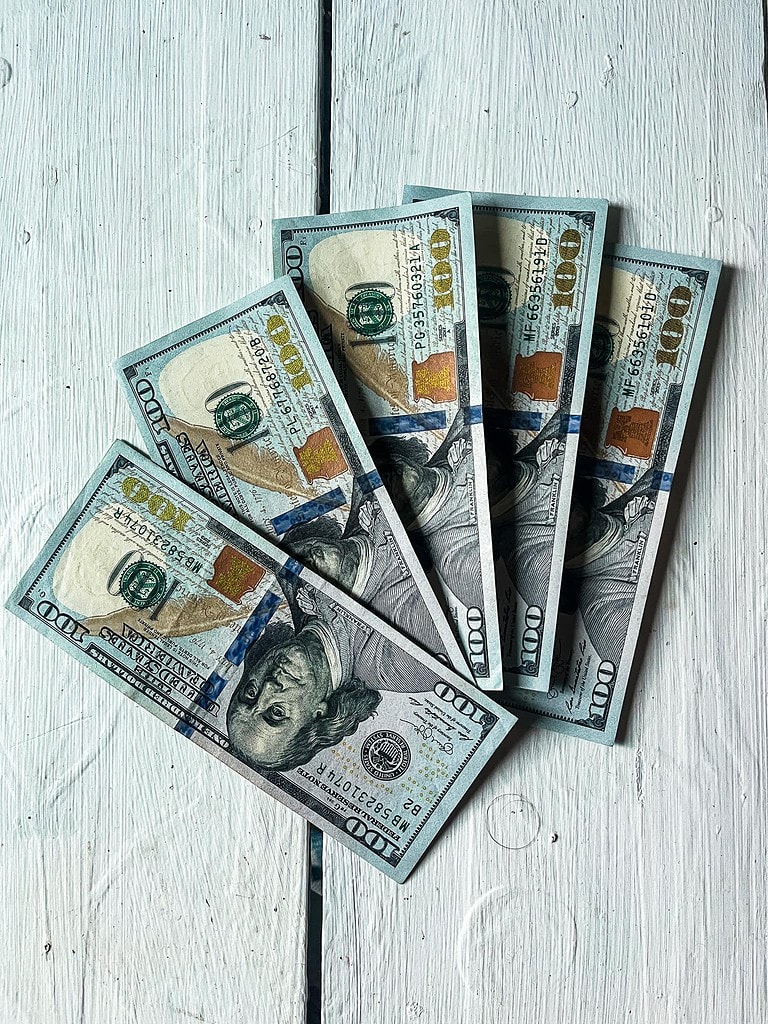 Cambodja dollars