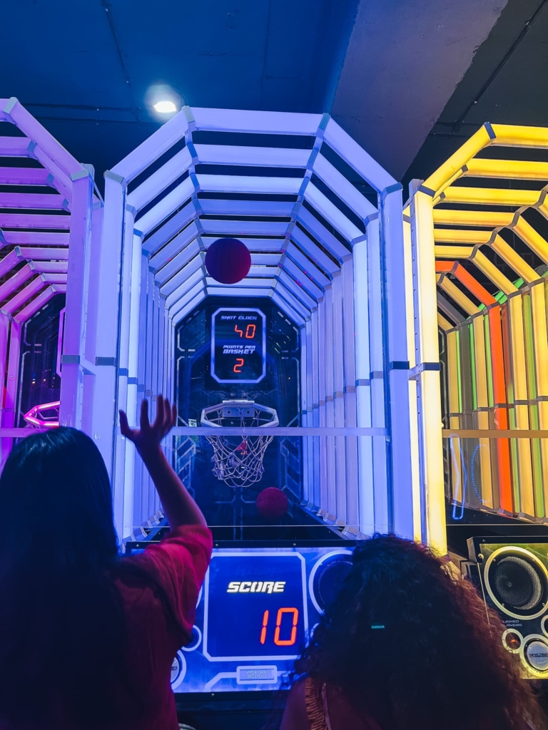 Wat te doen in Bangalore: een dag vol activiteiten 5 Arcade hall Bangalore