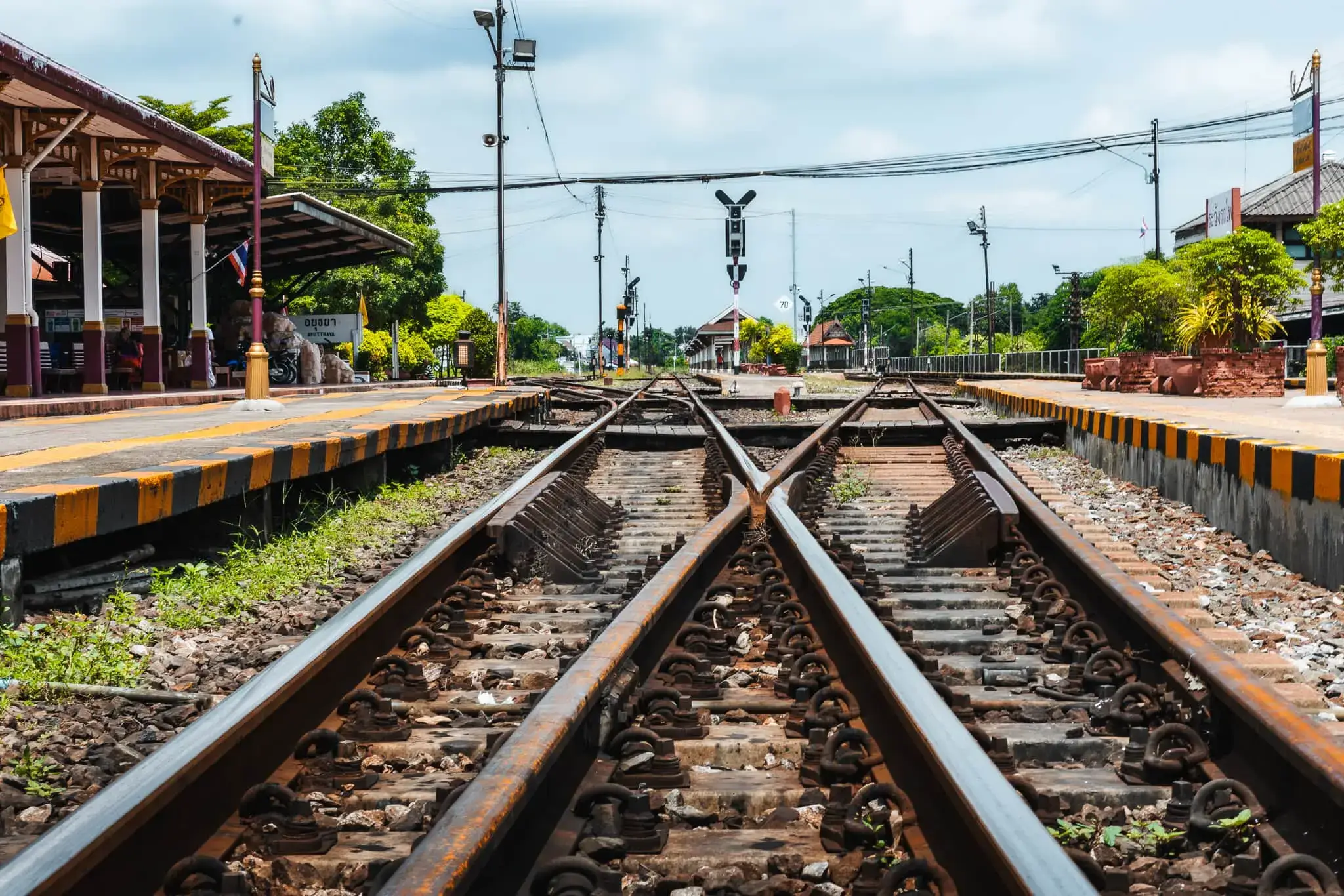 De nachttrein van Bangkok naar Chiang Mai 1 Ayutthaya train