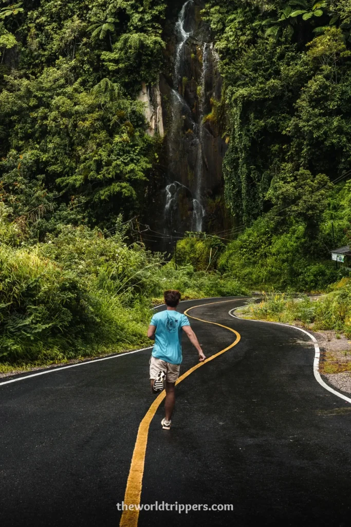 Air Terjun Waterfall