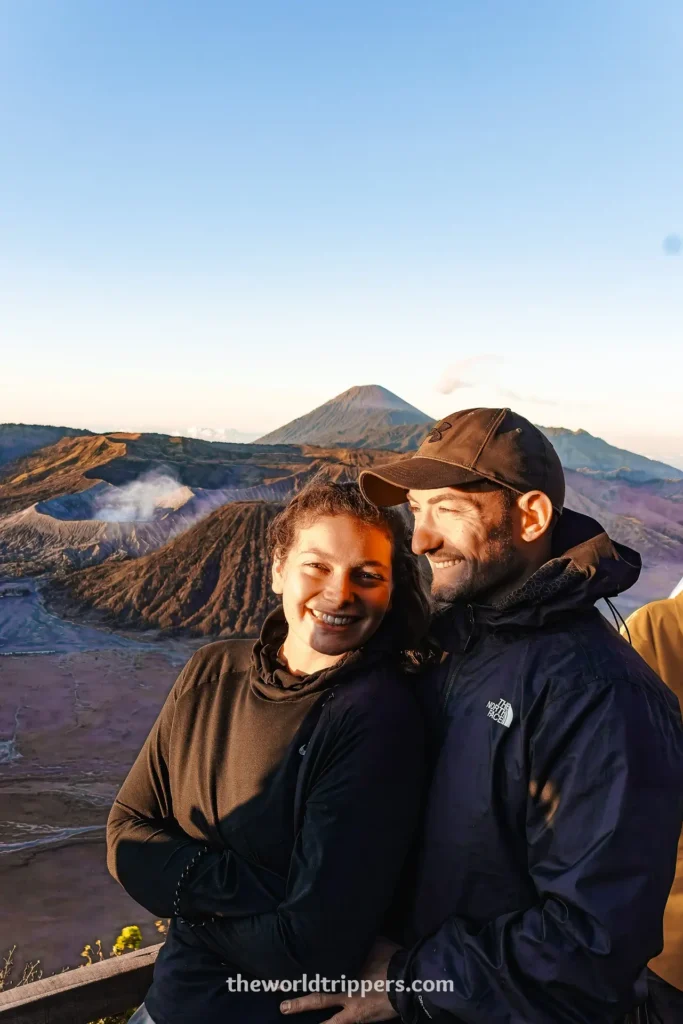 Bucketlist! 3-daagse Bromo vulkaan en Ijen tour in Oost-Java 5 The World Trippers at mt Bromo