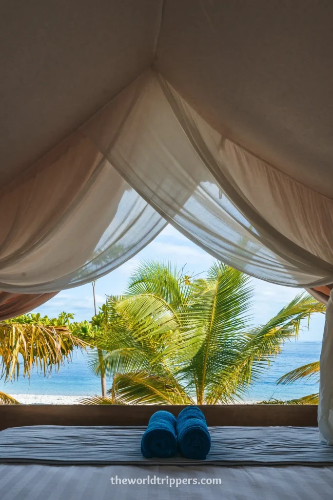 Le Pirate Island view from bed