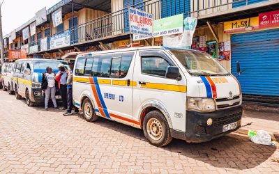 Home 1 Tips voor reizen met matatu’s in Kenia en het openbaar vervoer