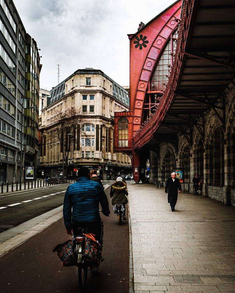 Fietser centraal station Antwerpen
