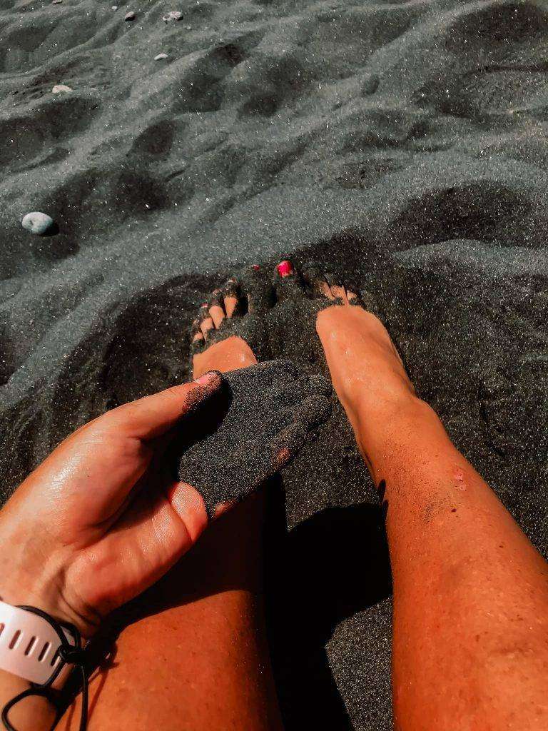 De 8 mooiste stranden op Madeira 3 Zwartzand strand in Seixal